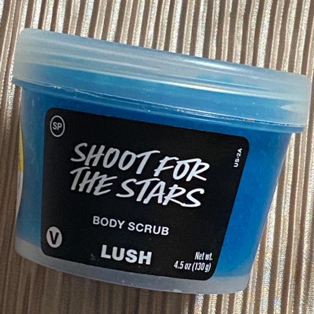 LUSH Shoot for the Stars Blue Body Scrub limited edition 4.5oz